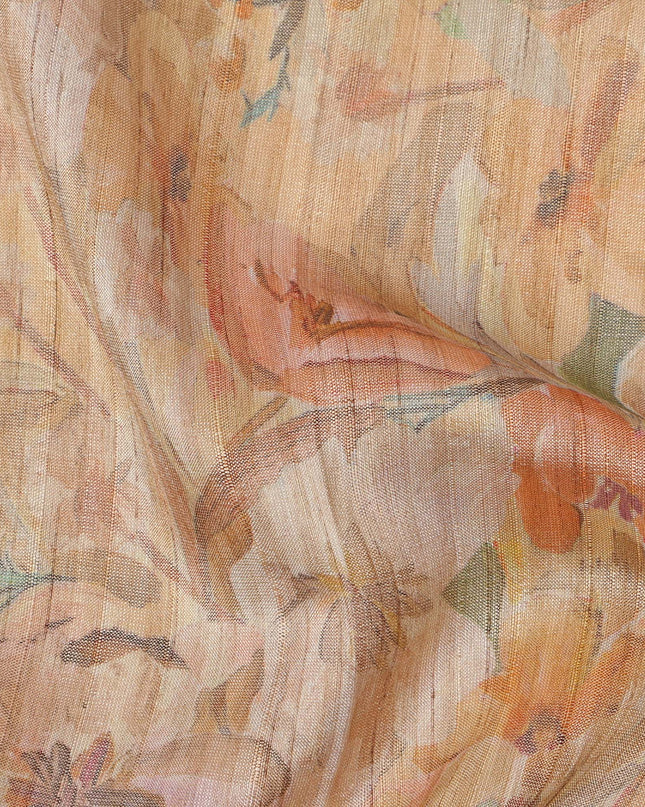 قماش كريب فيسكوز بطبعة نباتية بلون بيج دافئ ولون تراكوتا، بتصميم رقمي ناعم، عرض 110 سم، صنع في الهند - D23753