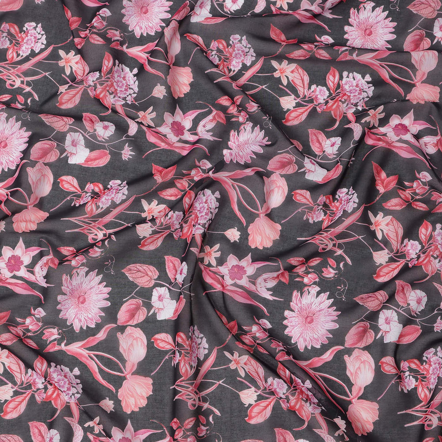 قماش فوال قطني بقاعدة رمادية فحمية مع طباعة زهور وردية ووردية، تصميم نباتي فني، عرض 110 سم، صنع في الهند - D23789