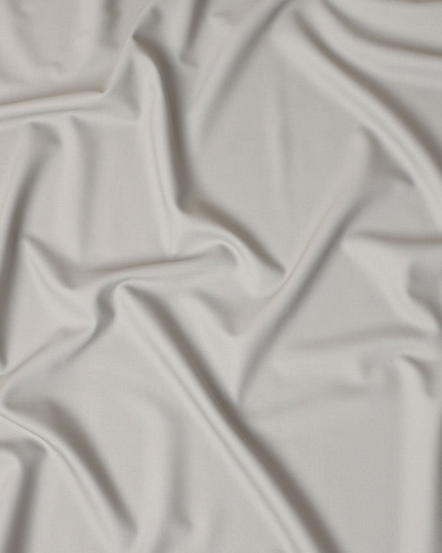 Soft Silver Super 150s Pure English Wool Suiting Fabric 150c