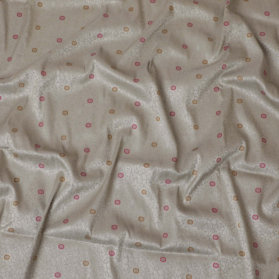 قماش بروكار فضي رائع مع لمسات من الياقوت - Classic Opulence-D19051