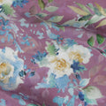 قماش كريب بنفسجي مع طبعة زهور باللونين الأزرق والأبيض، زخارف حجرية، عرض 110 سم - مستورد من الهند-D20252