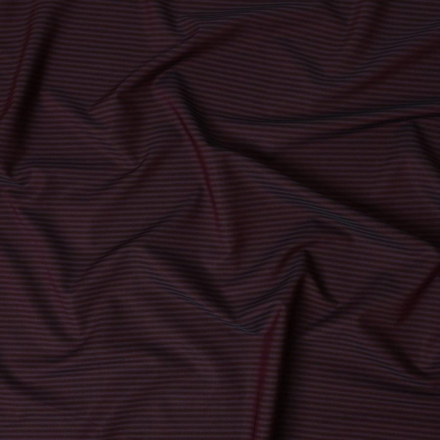 قماش قميص مخطط باللون العنابي الداكن والأسود مصنوع من القطن بنسبة 100%، عرض 150 سم، صنع في إيطاليا - D20469