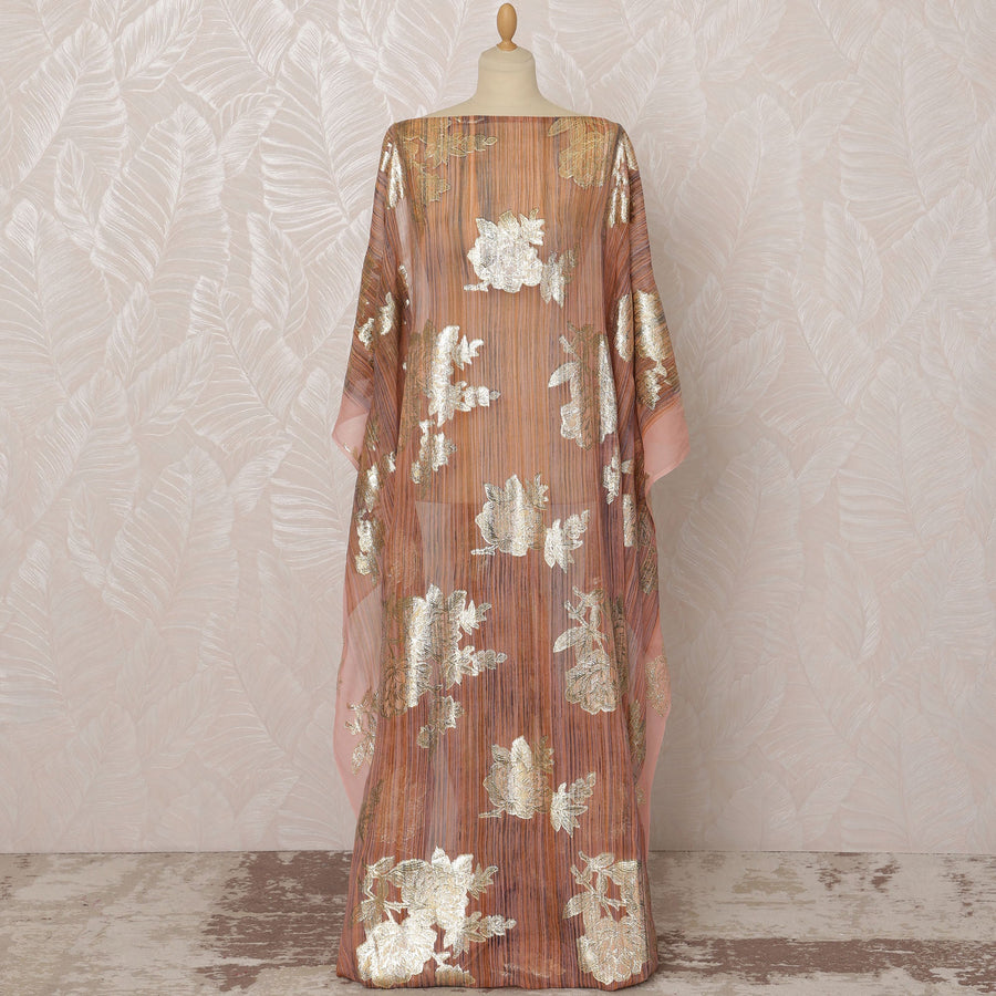 قماش شيفون حرير صومالي نحاسي مع تصميم لوريكس معدني مزهر باللون الذهبي، 3.5 متر، عرض 140 سم - صنع في كوريا الجنوبية - D20831