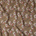 قماش قطني بني فاتح مع طبعة زهور باللونين الأبيض والأحمر – عرض 110 سم - D21556