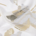 قماش شيفون حرير أبيض بتصميم أوراق ذهبية وفضية معدنية، عرض 110 سم - D21677