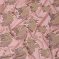 قماش شيفون حريري بتصميم لوريكس معدني مزهر باللون الوردي الفاتح، عرض 110 سم، صنع في كوريا الجنوبية - D22628