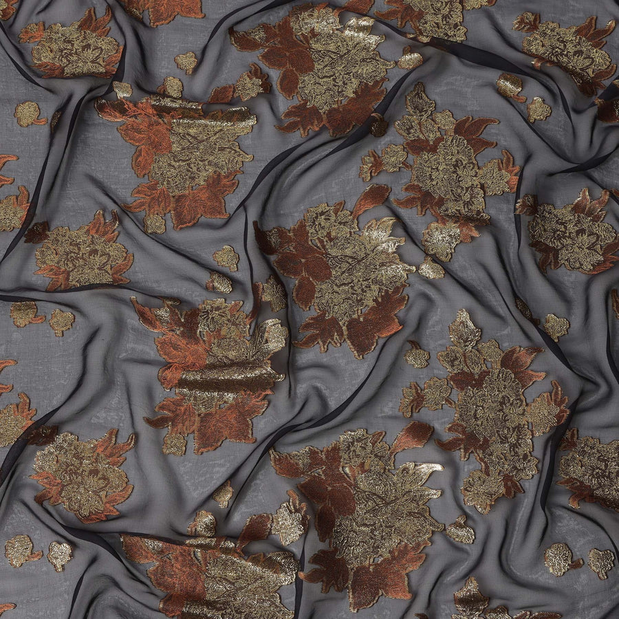 قماش شيفون حريري بتصميم زهور معدنية بلون أسود فحمي، عرض 110 سم، صنع في كوريا الجنوبية - D22630