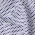 قماش قميص من مزيج القطن، أبيض مع أزرق داكن، مطبوع عليه قلب، عرض 140 سم، صنع في اليابان - D22788