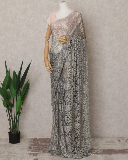 ساري فرنسي فاخر من قماش دانتيل شانتيلي ثنائي اللون باللون الأزرق الذهبي الباهت مع تطريز حجري - طول 5.5 متر وعرض 110 سم - مستورد من فرنسا - D22944