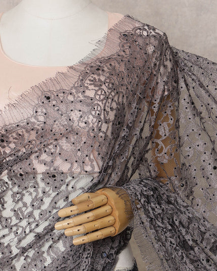 ساري فرنسي فاخر بلون بنفسجي دخاني من قماش شانتيلي ثنائي اللون مع تطريز حجري - طول 5.5 متر وعرض 110 سم - مستورد من فرنسا - D22951