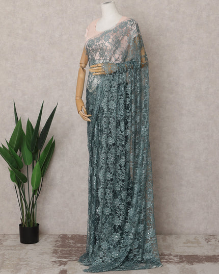 ساري فرنسي فاخر باللون الرمادي المخضر، من قماش شانتيلي ثنائي اللون، مع تطريز حجري - طول 5.5 متر وعرض 110 سم - مستورد من فرنسا - D22952