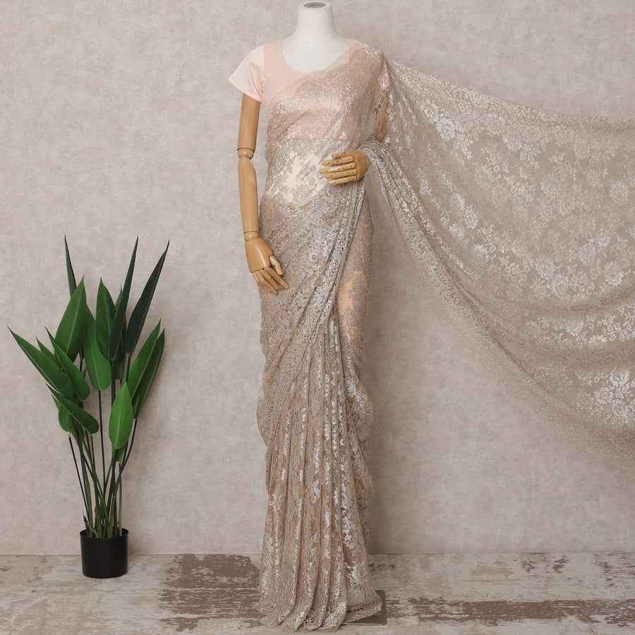 ساري فرنسي فاخر من قماش الشانتيلي المعدني بلون الشمبانيا البيج - طول 5.5 متر وعرض 110 سم - مستورد من فرنسا - D22957