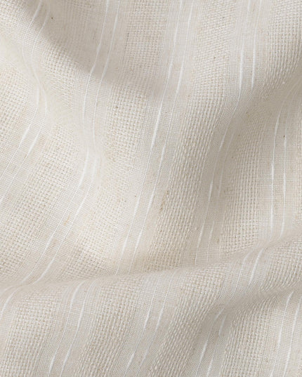 قماش كتان مخلوط يدوي الصنع بخطوط عمودية بلون أبيض عاجي، بمظهر نسج طبيعي ناعم، عرض 140 سم، صنع في الهند - D23253
