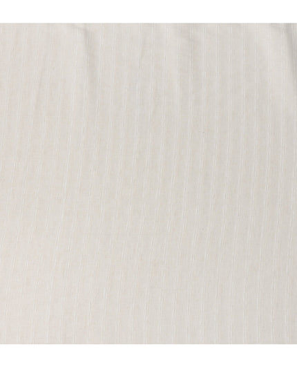 قماش كتان مخلوط يدوي الصنع بخطوط عمودية بلون أبيض عاجي، بمظهر نسج طبيعي ناعم، عرض 140 سم، صنع في الهند - D23253
