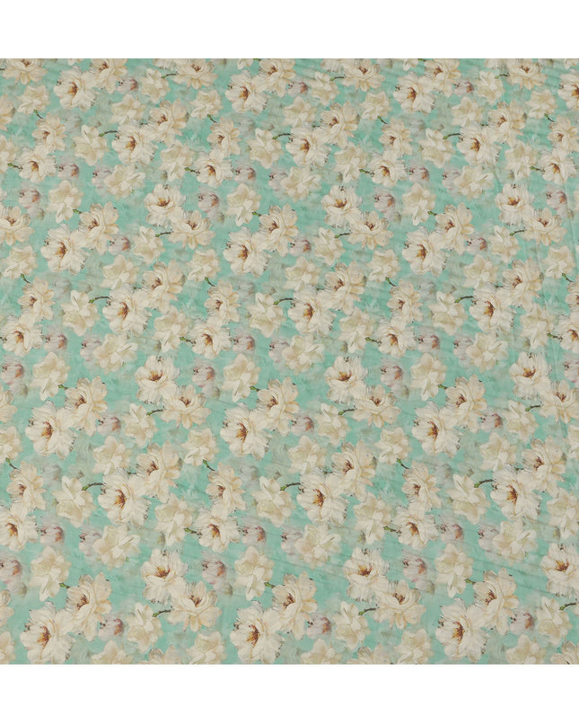 قماش كريب فيسكوز مطبوع عليه زهور باللون الأخضر المائي الكريمي الكبير مع تفاصيل بتلات ناعمة، عرض 110 سم، صنع في الهند - D23398