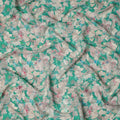 قماش كريب فيسكوز مطبوع عليه زهور متعدد الألوان باللون الأخضر الزمردي مع لمسات باستيل ناعمة، عرض 110 سم، صنع في الهند - D23407
