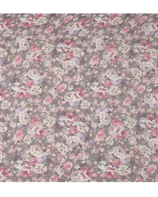 قماش كريب فيسكوز مطبوع عليه زهور وردية أرجوانية باهتة وأرجوانية مع زخارف ورود عتيقة، عرض 110 سم، صنع في الهند - D23413