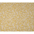 قماش كريب فيسكوز مطبوع عليه زهور باللون الأصفر الخردلي والأبيض مع زخارف نباتية مرسومة يدويًا، عرض 110 سم، صنع في الهند - D23417