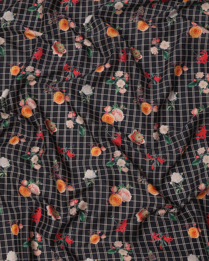 قماش قطني أسود منقوش بنقشة زهور، عرض 110 سم، صنع في الهند - D23536