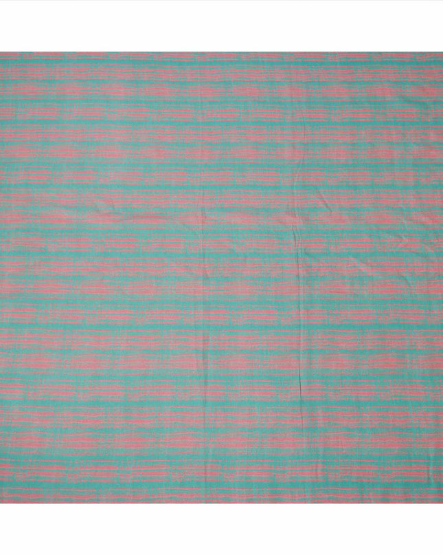 قماش كريب فيسكوز مطبوع بخطوط قبلية تجريدية باللونين الأخضر البحري والوردي، عرض 110 سم، صنع في الهند - D23577