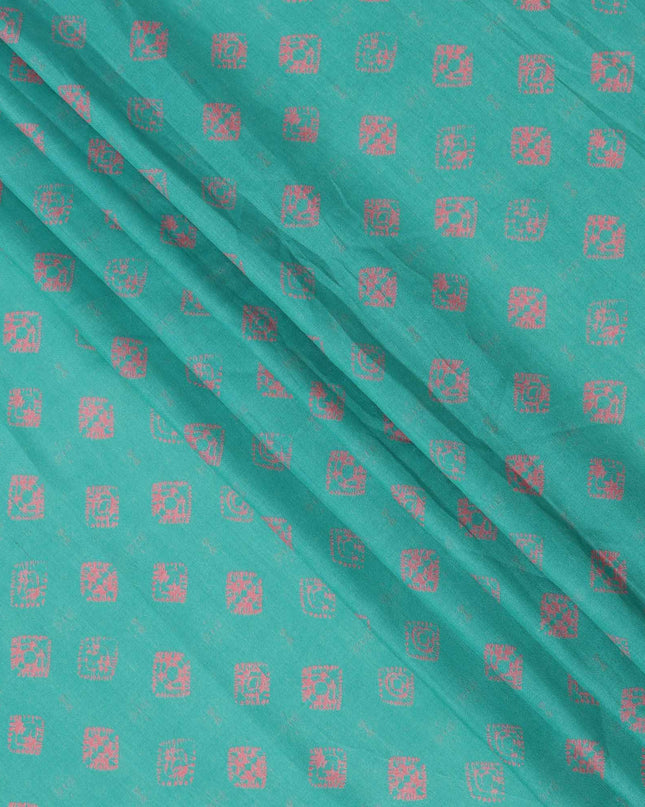 قماش كريب فيسكوز بنقشة عرقية بلون أزرق مائي مع أحمر، عرض 110 سم، صنع في الهند - D23580