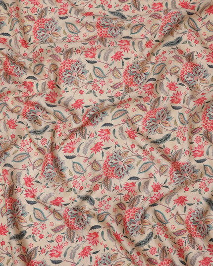 قماش كريب فيسكوز بطبعة زهور نباتية باللونين البيج والأحمر والأزرق، عرض 110 سم، صنع في الهند - D23585
