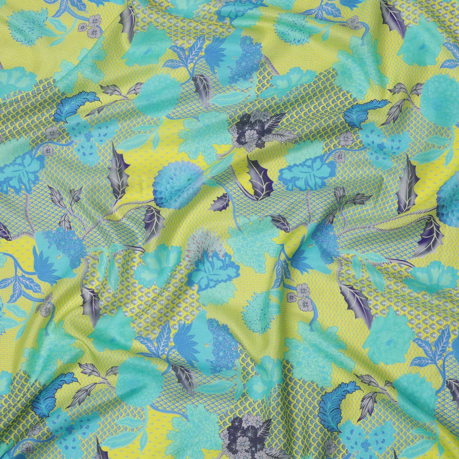 قماش كريب فيسكوز بطبعة رقمية لأوراق الشجر والزهور باللونين الأصفر الليموني والأزرق المائي، عرض 110 سم، صنع في الهند - D23588