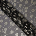 قماش شيفون حريري أسود فحمي بنقشة زهور معدنية مع تفاصيل لوركس فضية، 110 سم، كوريا الجنوبية - D23821