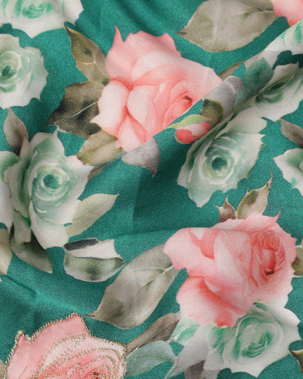 قماش فيسكوز مطبوع عليه زهور وردية خضراء ومطرز بخيوط خفيفة، 110 سم، الهند - D23844