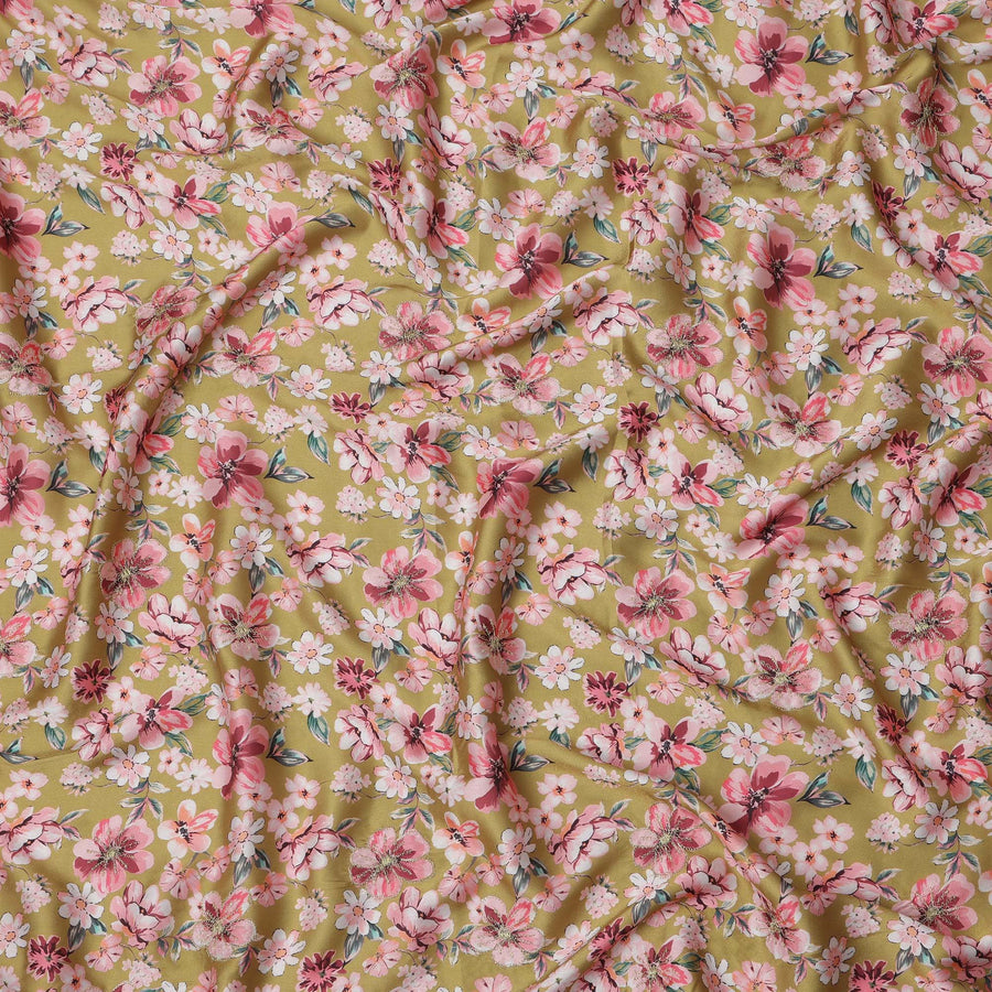 قماش فيسكوز مطبوع عليه زهور بلون الخردل مع أزهار وردية وبيضاء، 110 سم، الهند - D23848