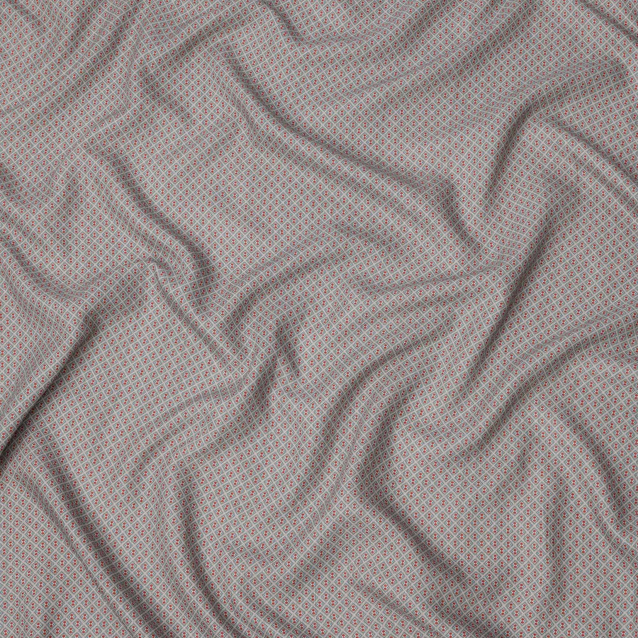 قماش فوال قطني رمادي بطبعة زهور عرقية صغيرة باللونين الأحمر والأبيض، 110 سم، الهند - D23861