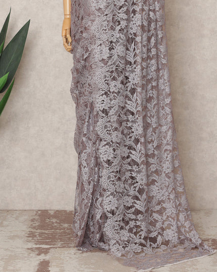 قماش ساري شانتيلي فرنسي فاخر بلون رمادي لافندر، ثنائي اللون، بطول ٥.٥ متر تقريبًا، وعرض ١١٠ سم، صنع في فرنسا - D24072