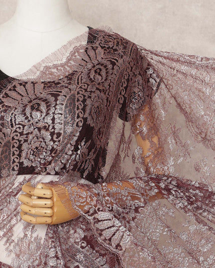 قماش ساري شانتيلي فرنسي فاخر بلون أحمر غامق، بطول ٥.٥ متر تقريبًا، وعرض ١١٠ سم، صنع في فرنسا - D24084