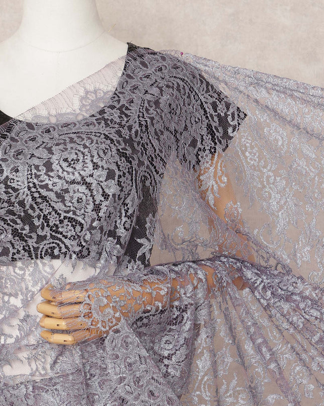 قماش ساري شانتيلي فرنسي فاخر بلون لافندر، بطول ٥.٥ متر تقريبًا، وعرض ١١٠ سم، صنع في فرنسا - D24090