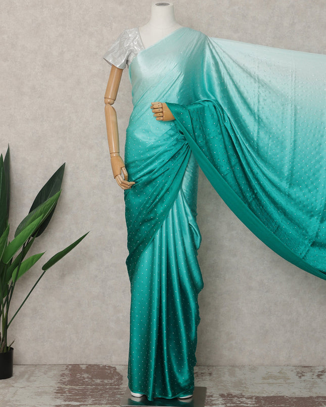 ساري حرير ساتان فاخر بألوان مائية إلى زرقاء مخضرة مع تطريز حجري، طول 5.5 متر، عرض 110 سم، صنع في كوريا الجنوبية - D24290