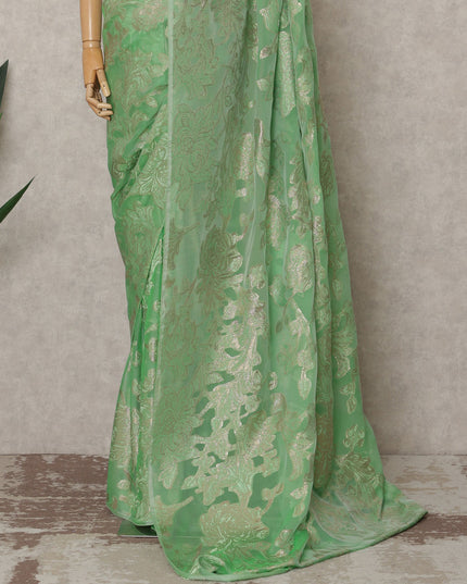 ساري شيفون فرنسي فاخر باللون الأخضر النعناعي مع زخارف نباتية معدنية من لوركس، طول 5.5 متر، عرض 110 سم، صنع في فرنسا - D24303