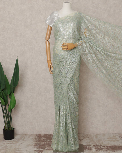 ساري فرنسي فاخر باللون الأخضر الباستيل من الدانتيل الشانتيلي المعدني، بطول 5.5 متر وعرض 110 سم، مستورد من فرنسا - D25416