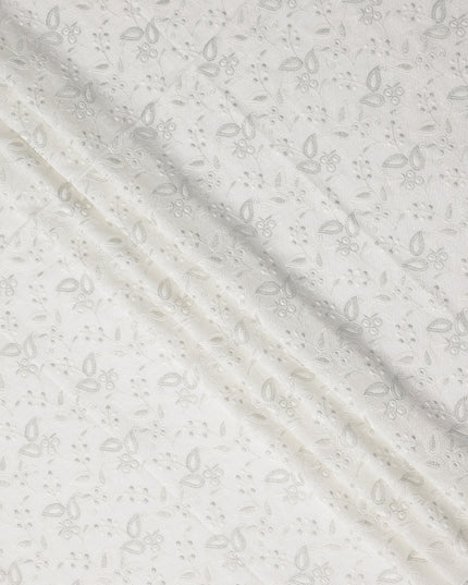 Snow White Cotton Linen Embroidery Fabric 110cm