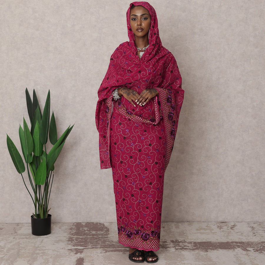 ثوب سوداني تقليدي فاخر باللون الوردي الياقوتي - قماش فوال قطني سويسري خالص مطرز بأحجار، 4.5 متر، عرض 140 سم، سويسرا - D22486