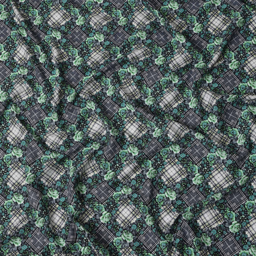 قماش قطني منقوش باللونين الأسود والأخضر - عرض 140 سم - D21967