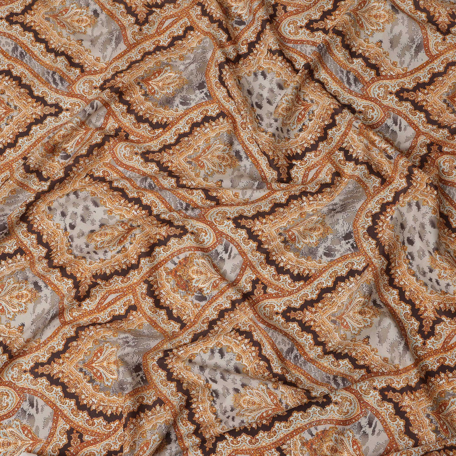 قماش قطني مزخرف بنقشة بيزلي باللونين البيج والبني - عرض 140 سم - D21971