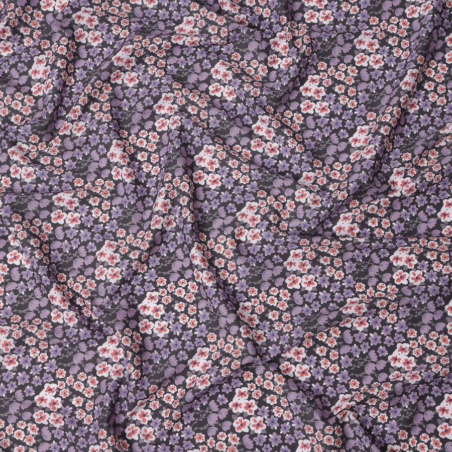 قماش قطني إسباني فاخر مطبوع عليه زهور بلون رمادي فحمي ومتعدد الألوان مع لمسة نهائية من الساتان - عرض 140 سم، إسبانيا - D22059