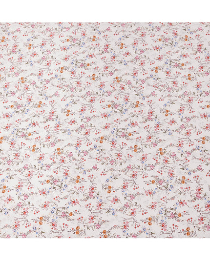 قماش حرير ساتان إيطالي فاخر بقاعدة بيضاء عاجي مع طباعة زهور صغيرة باللون الأحمر والأزرق والبيج، عرض 140 سم، صنع في إيطاليا - D22988
