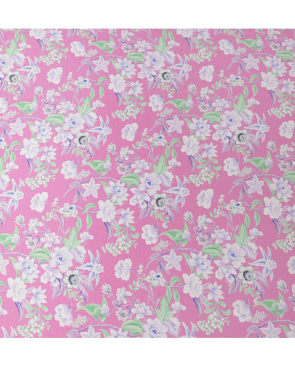 قماش حرير ساتان إيطالي فاخر بقاعدة وردية مع طبعة زهور باللون الأبيض واللافندر والأخضر، عرض 140 سم، صنع في إيطاليا - D22991