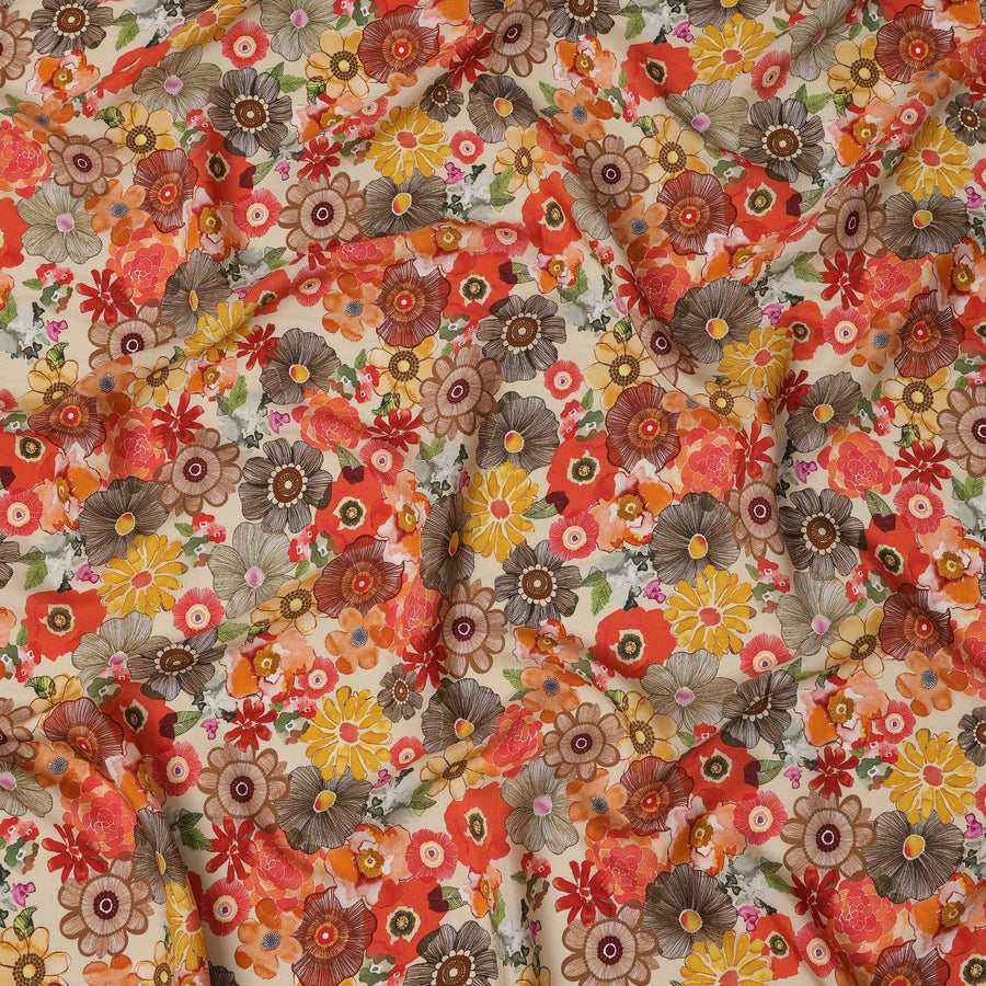 قماش كريب فيسكوز بقاعدة كريمية مع طباعة زهور عتيقة بألوان برتقالية وصفراء وبنية، عرض 110 سم، صنع في الهند - D23002