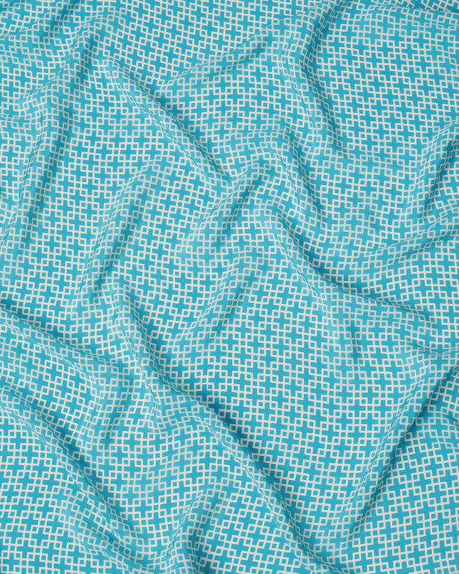 قماش كريب حريري خالص بطبعة هندسية شبكية باللون الأزرق السماوي والأبيض، عرض 110 سم، صنع في الهند - D23161