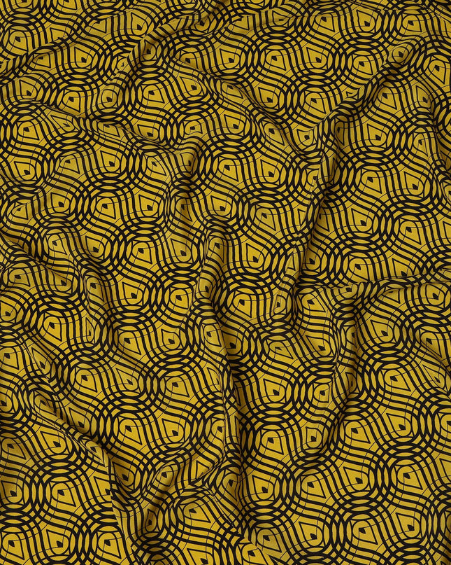 قماش كريب حريري خالص بطبعة متاهة هندسية باللون الأصفر الخردلي، عرض 110 سم، صنع في الهند - D23173