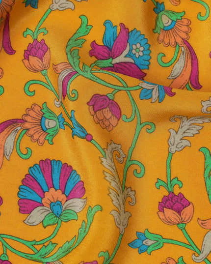 قماش كريب حريري خالص بقاعدة صفراء خردلية مع طبعة زهور عرقية متعددة الألوان، عرض 110 سم، صنع في الهند - D23183