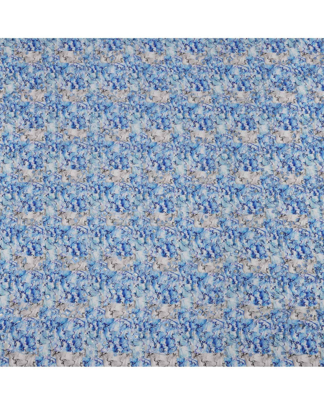 قماش كريب فيسكوز بطبعة رقمية زهرية باللونين الأزرق السماوي والأبيض، عرض 110 سم، صنع في الهند - D23620