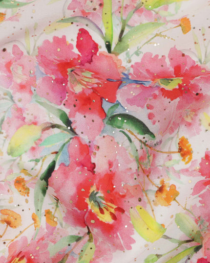 قماش كريب فيسكوز بطباعة رقمية بألوان مائية وزهور وردية بقاعدة بيضاء، عرض 110 سم، صنع في الهند - D23633